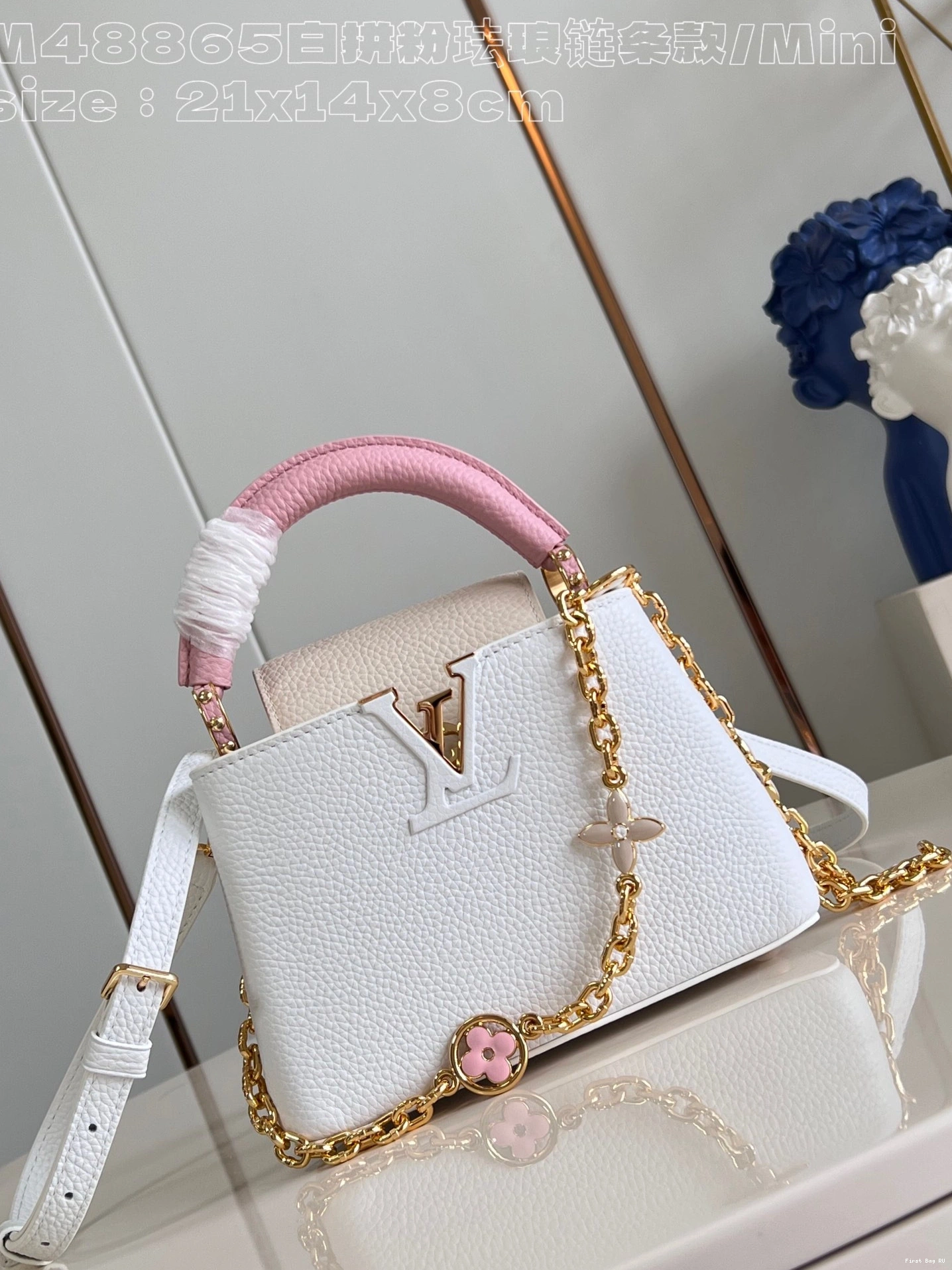 Firstbags ru VUITTON LOUIS CAPUCINES MINI-21*14*8CM 0725